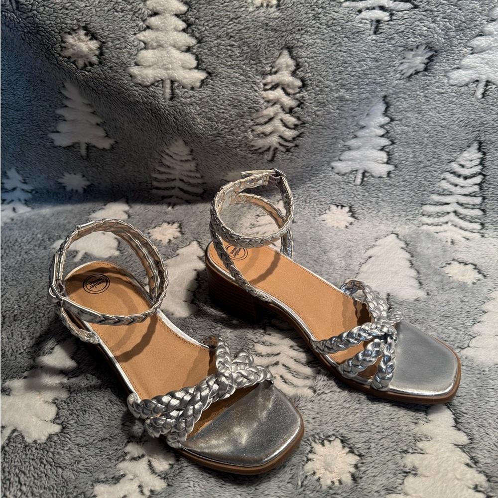 Wonder Nation Silver Braided Kids Sandals